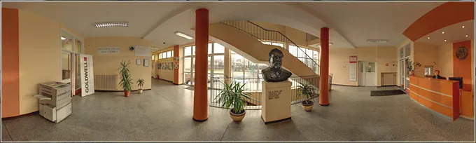 Zespół Szkół Odzieżowych im. Władysława Reymonta, Poznań - wirtualna wycieczka 360°
