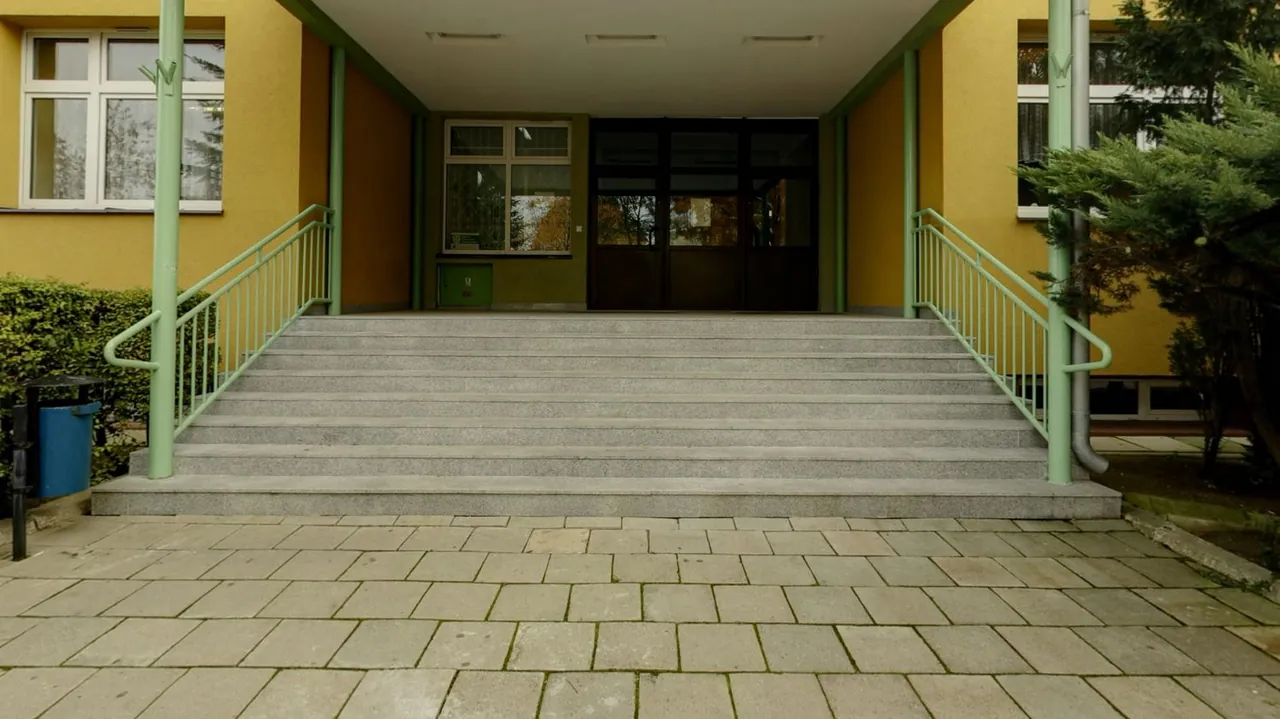 Gimnazjum nr 5, Głogów - podgląd